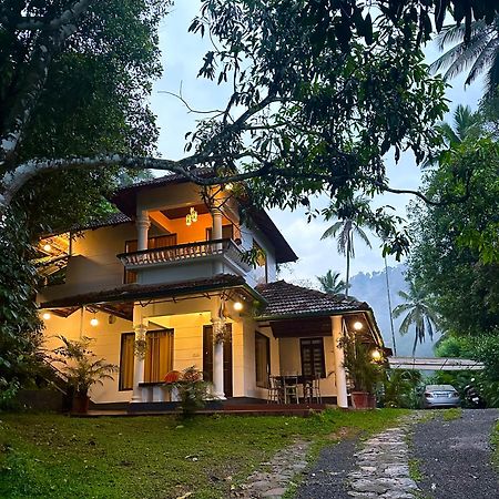 Thoppil Homestay Munnar Exterior foto